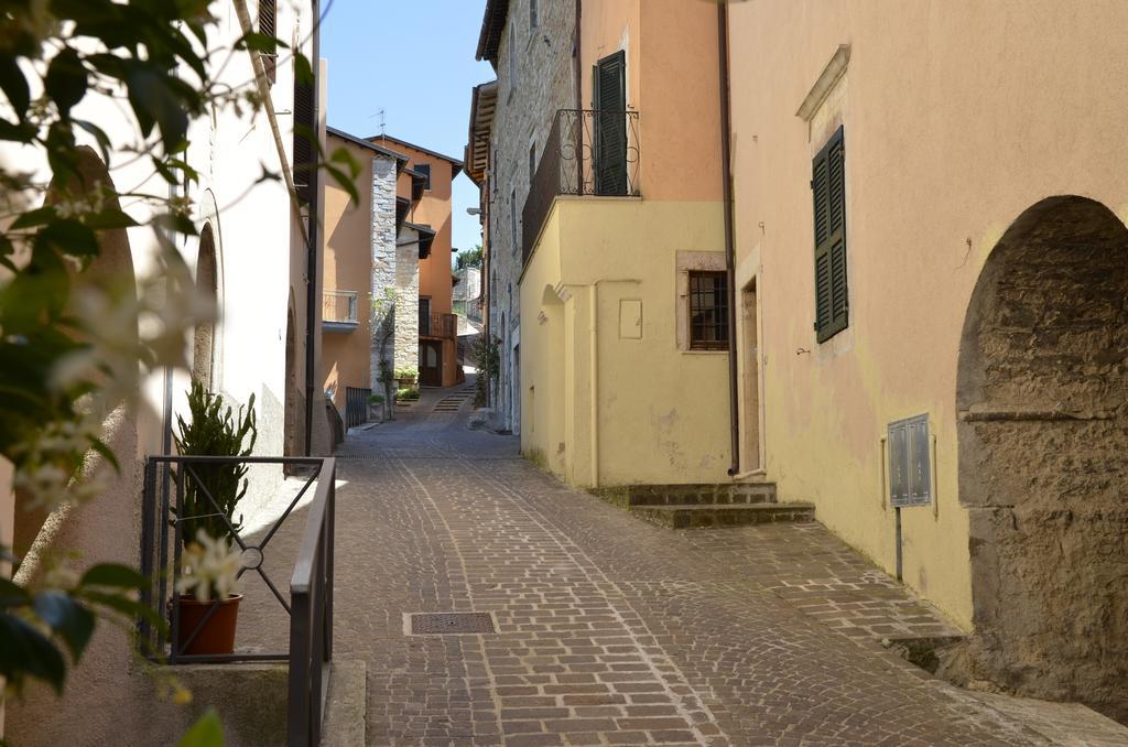 Willa La Torre Del Cerreto Cerreto di Spoleto Zewnętrze zdjęcie